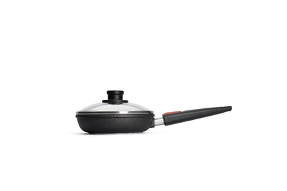 Gusspfanne mit Deckel der Woll Serie Nowo Titanium