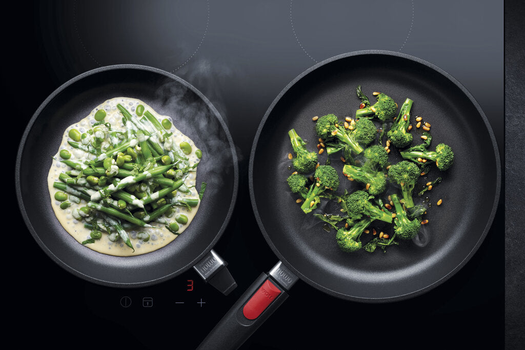 Gusspfannen der Woll Serie Nowo Titanium, unterschiedlichen Größen