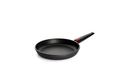 Gusspfanne der Woll Serie Nowo Titanium