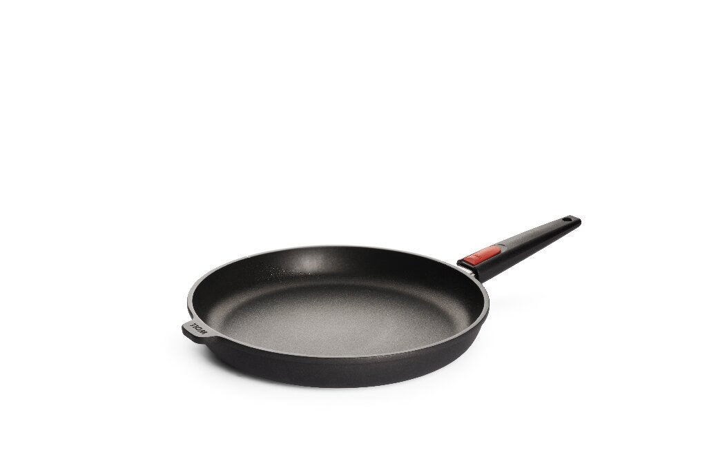 Gusspfanne der Woll Serie Nowo Titanium