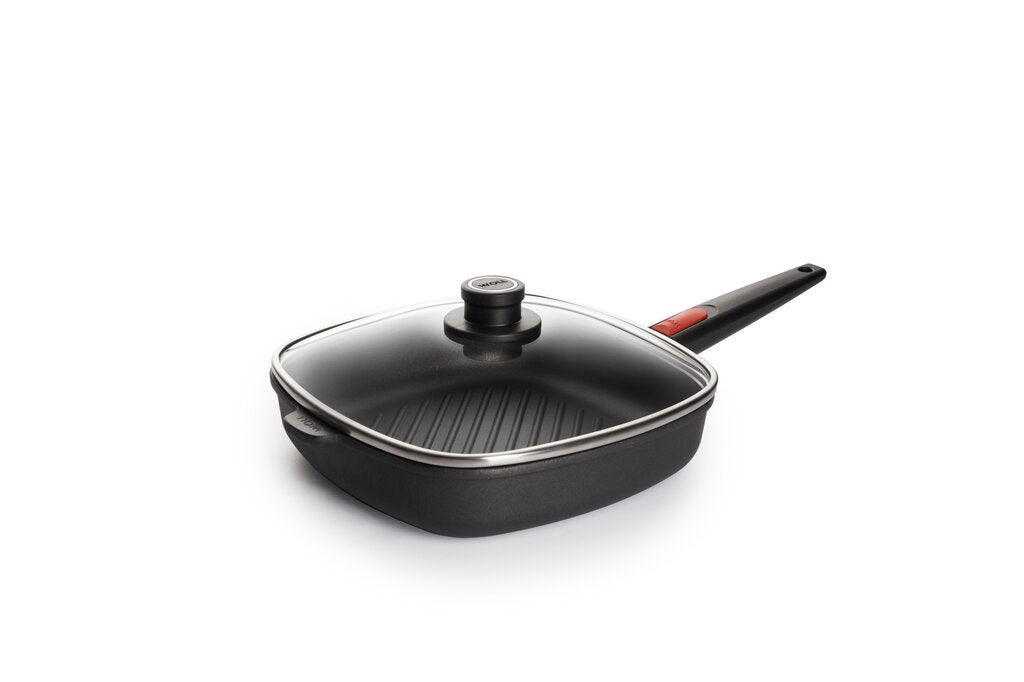Grill- & Steakpfanne der Woll Serie Nowo Titanium mit Pfannendeckel