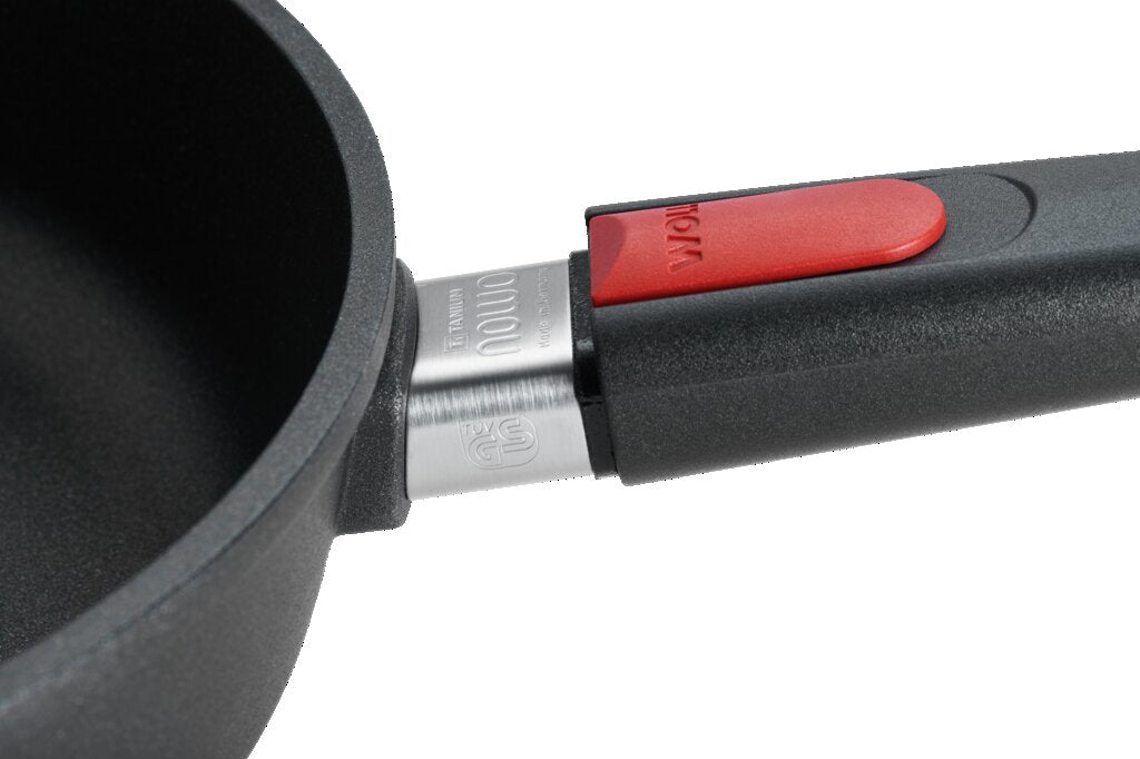 Abnehmbarer Griff der Guss-Hochrandpfannen der Woll Serie Nowo Titanium