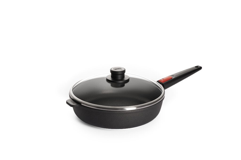 Guss-Hochrandpfanne mit Deckel der Woll Serie Nowo Titanium