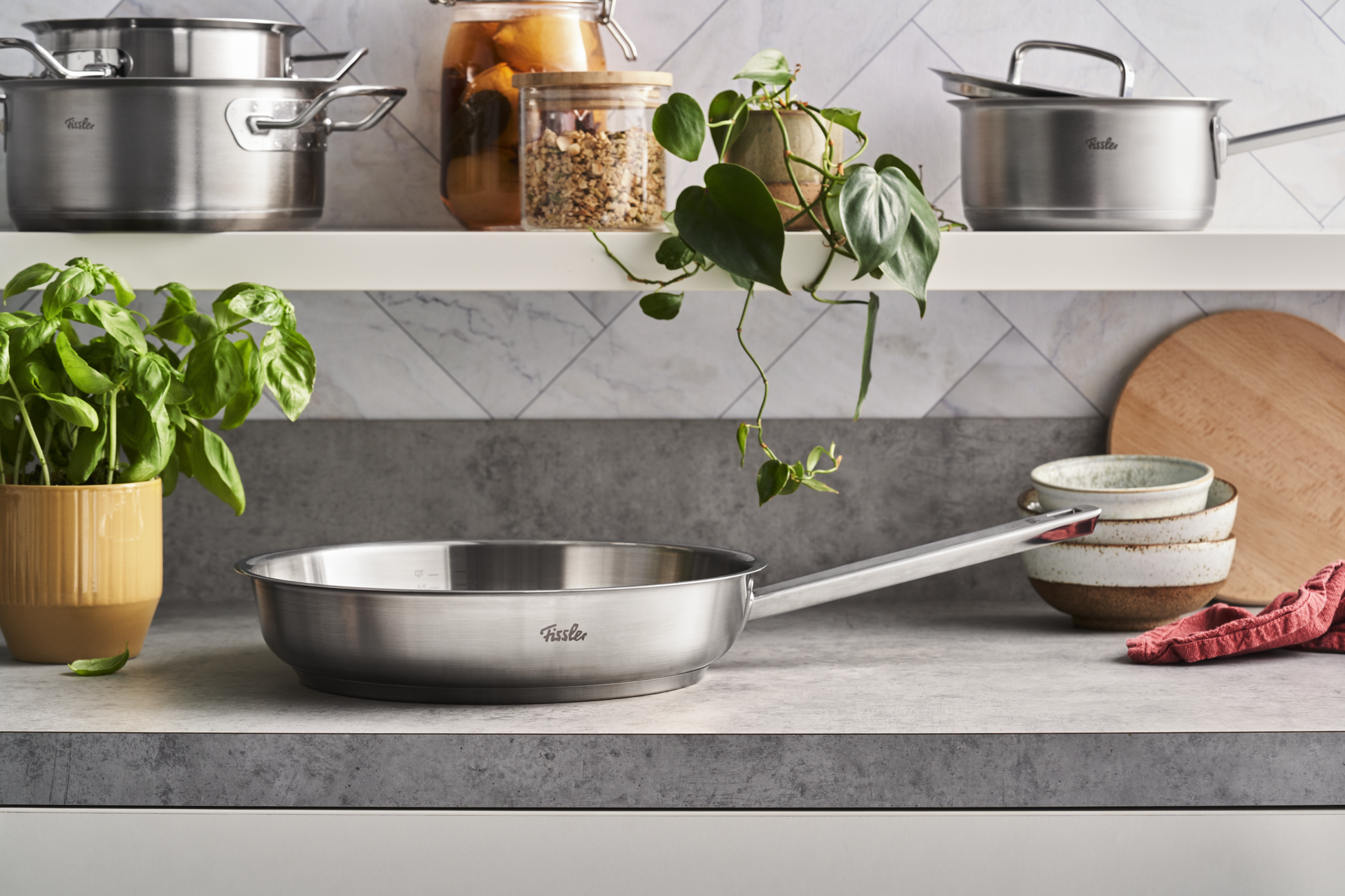 Edelstahlpfanne der Fissler Serie Original-Profi Collection®
