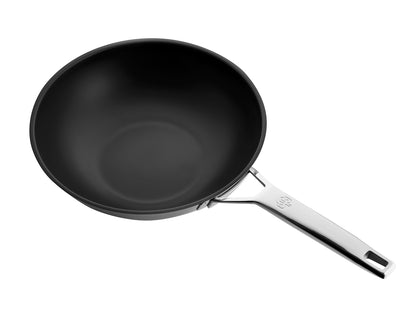 Wärmeisolierender Edelstahlgriff der Wokpfanne Astral von Schulte-Ufer mit 28 cm Durchmesser