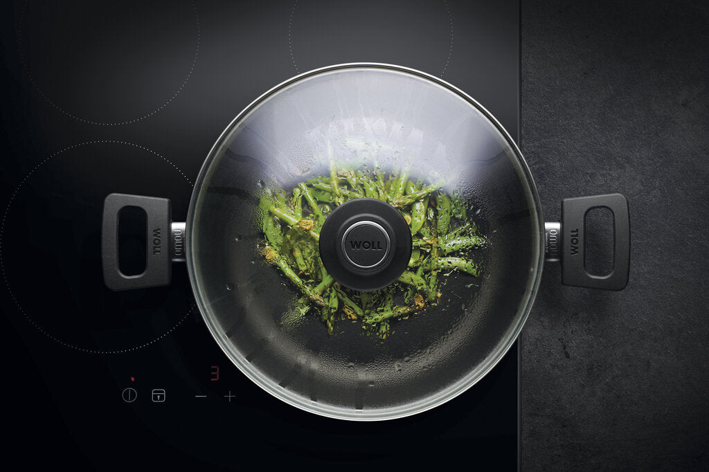 Kochen mit der Kasserrolle der Woll Serie Nowo Titanium